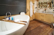 Benetti SALU Master Bathroom